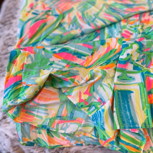 Lily Pulitzer Dress with shorts size 10 - Picture 6 of 6